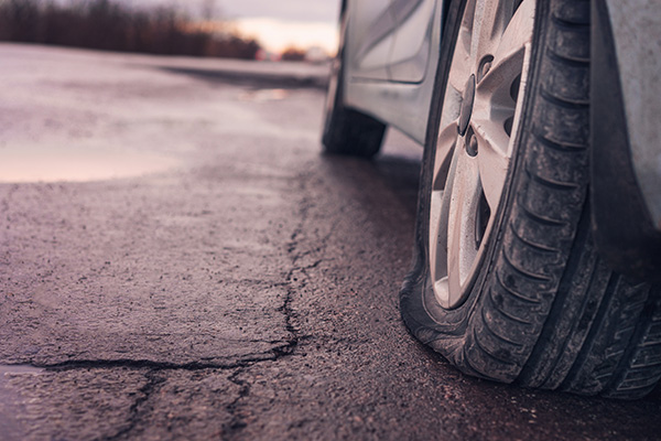 Should You Deflate Your Tires When Temperatures Rise?
